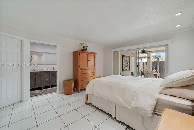 13334 SW 115th Ct, Unincorporated Dade County, FL 33176