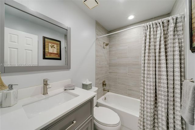 13334 SW 115th Ct, Unincorporated Dade County, FL 33176