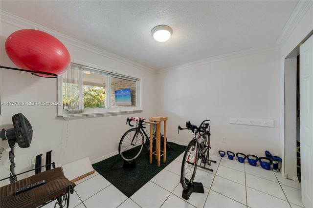 13334 SW 115th Ct, Unincorporated Dade County, FL 33176