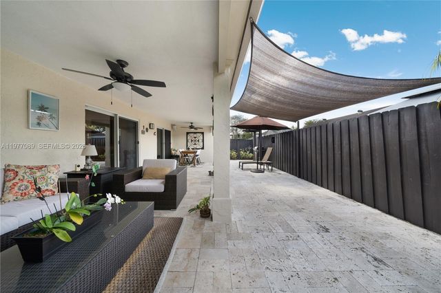 13334 SW 115th Ct, Unincorporated Dade County, FL 33176