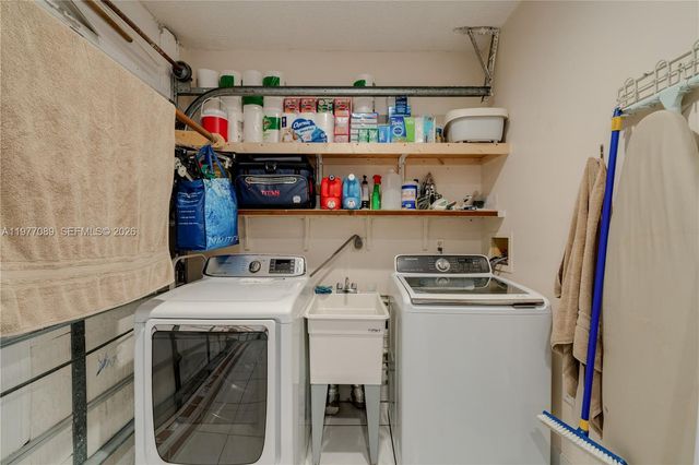 13334 SW 115th Ct, Unincorporated Dade County, FL 33176