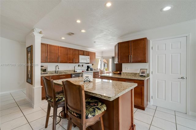 13334 SW 115th Ct, Unincorporated Dade County, FL 33176