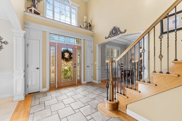 3N943 Ralph Waldo Emerson Lane, St. Charles, IL 60175