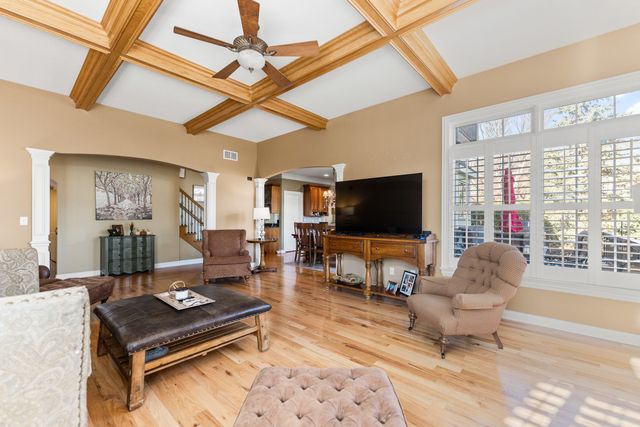 3N943 Ralph Waldo Emerson Lane, St. Charles, IL 60175