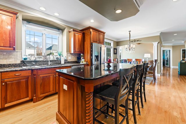 3N943 Ralph Waldo Emerson Lane, St. Charles, IL 60175