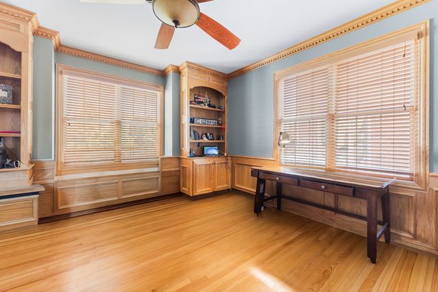 3N943 Ralph Waldo Emerson Lane, St. Charles, IL 60175