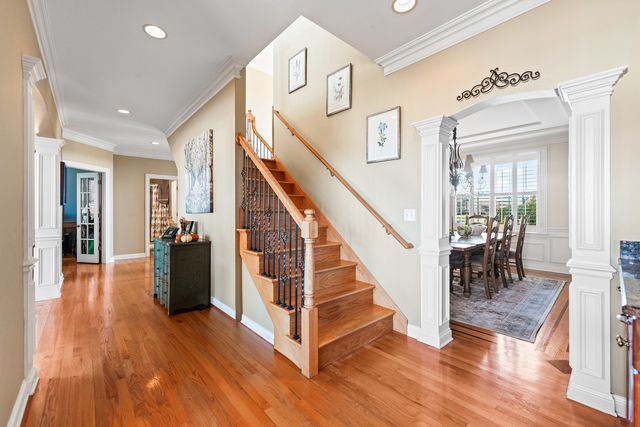 3N943 Ralph Waldo Emerson Lane, St. Charles, IL 60175