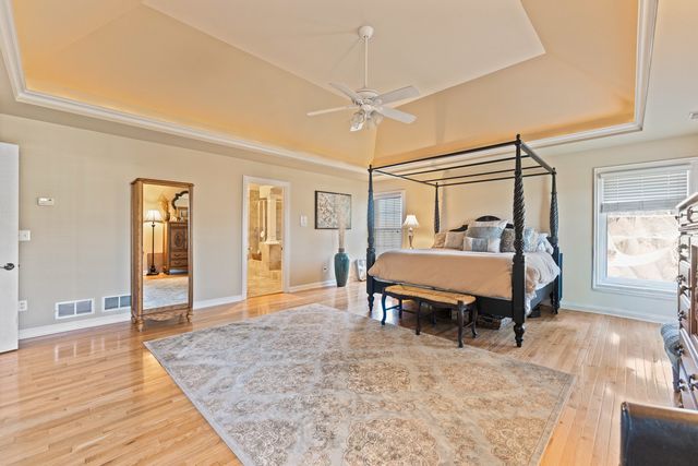 3N943 Ralph Waldo Emerson Lane, St. Charles, IL 60175