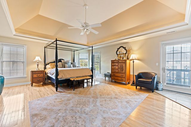 3N943 Ralph Waldo Emerson Lane, St. Charles, IL 60175