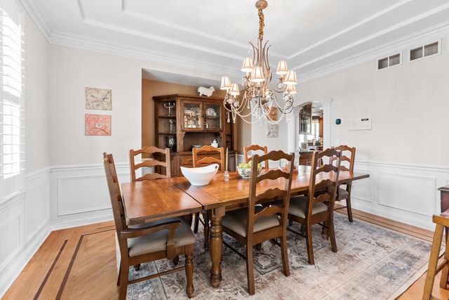 3N943 Ralph Waldo Emerson Lane, St. Charles, IL 60175