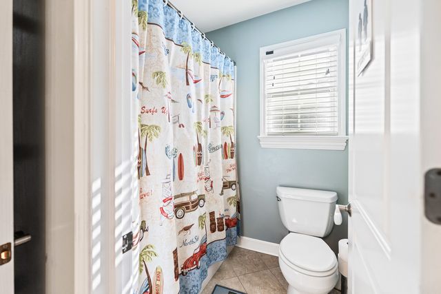 3N943 Ralph Waldo Emerson Lane, St. Charles, IL 60175