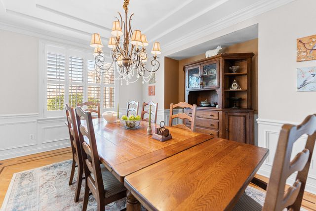 3N943 Ralph Waldo Emerson Lane, St. Charles, IL 60175