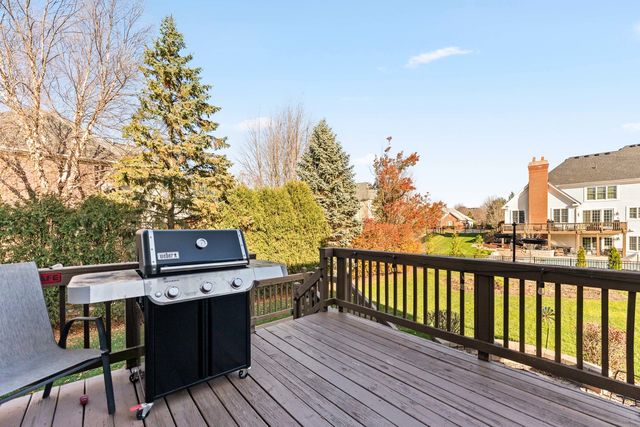 3N943 Ralph Waldo Emerson Lane, St. Charles, IL 60175