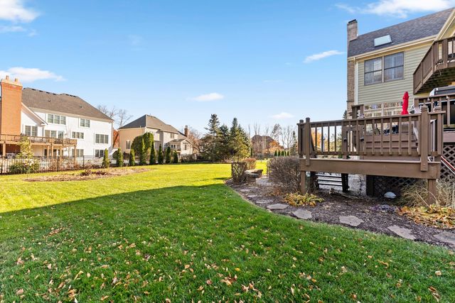 3N943 Ralph Waldo Emerson Lane, St. Charles, IL 60175