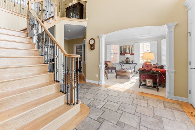 3N943 Ralph Waldo Emerson Lane, St. Charles, IL 60175