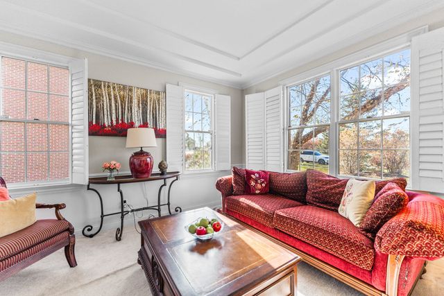 3N943 Ralph Waldo Emerson Lane, St. Charles, IL 60175