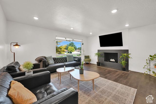 6225 S LORREEN DR, Murray, UT 84121