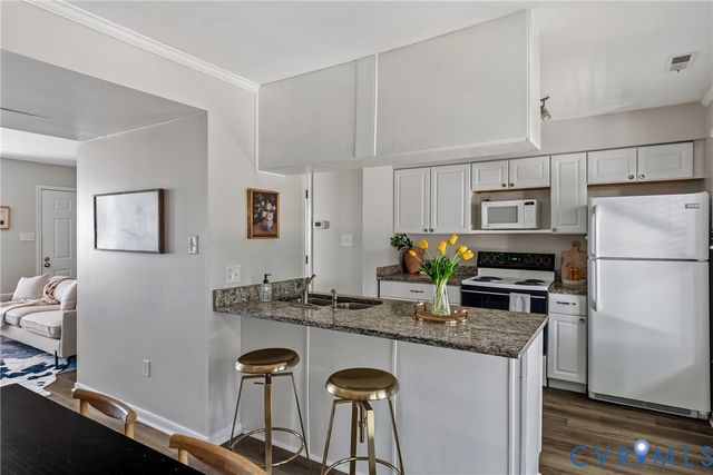 130 Arlington Sq, Ashland, VA 23005