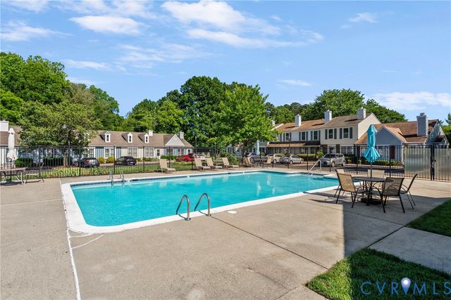 130 Arlington Sq, Ashland, VA 23005