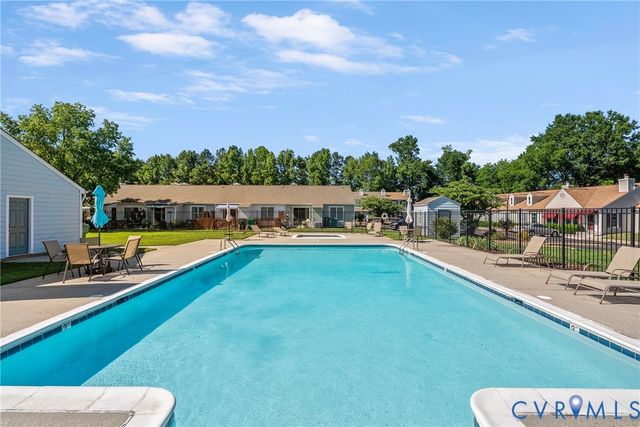 130 Arlington Sq, Ashland, VA 23005