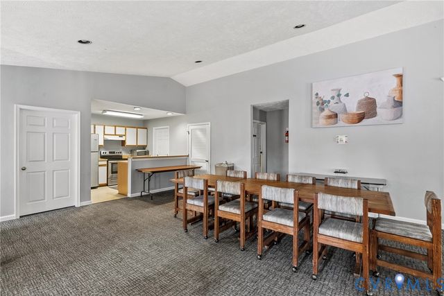 130 Arlington Sq, Ashland, VA 23005