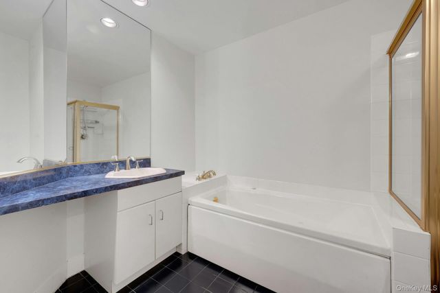 1403 Pondcrest Lane, White Plains, NY 10607