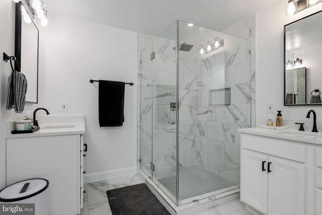 413 CLAYTON LN, Alexandria, VA 22304