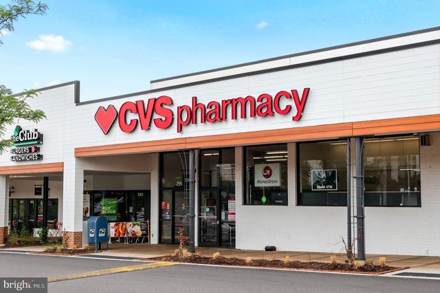 413 CLAYTON LN, Alexandria, VA 22304