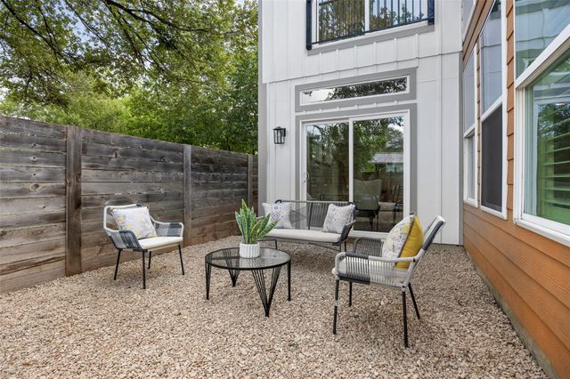 1609 Deloney ST B, Austin, TX 78721