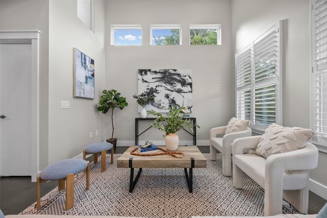 1609 Deloney ST B, Austin, TX 78721
