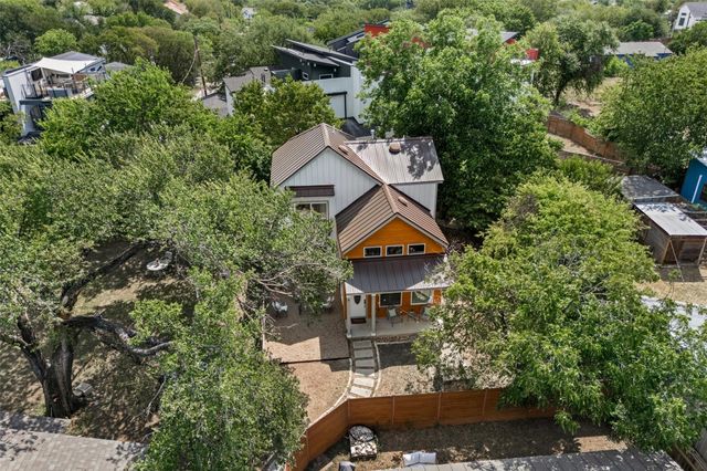 1609 Deloney ST B, Austin, TX 78721