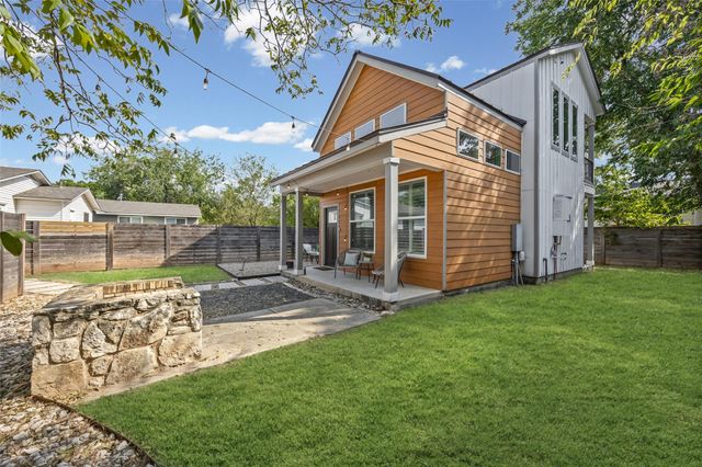 1609 Deloney ST B, Austin, TX 78721