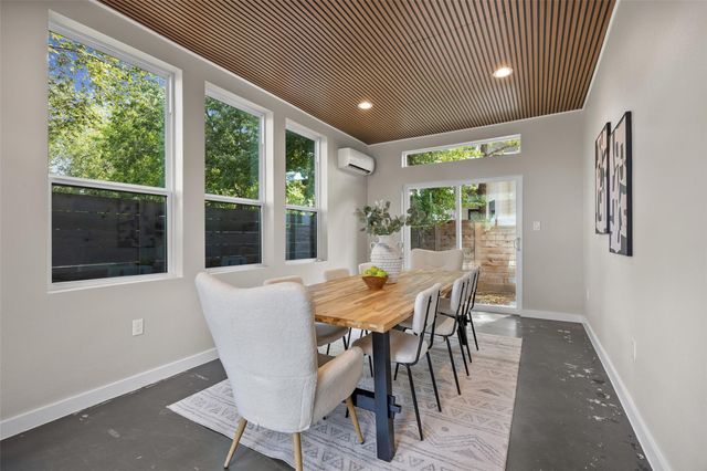 1609 Deloney ST B, Austin, TX 78721