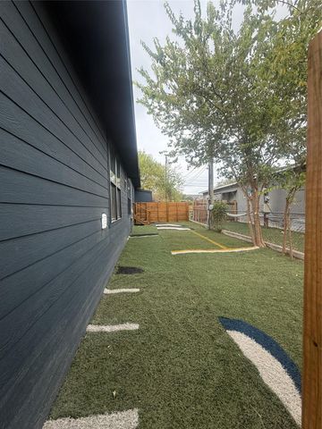 5903 Nancy DR B, Austin, TX 78745