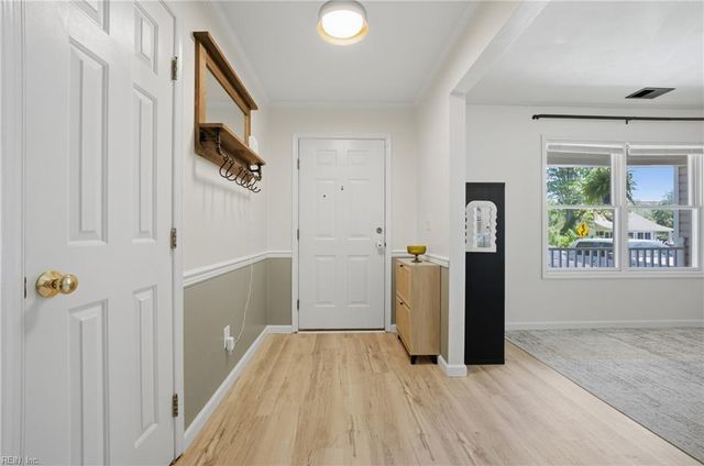 987 Bells Mill RD, Chesapeake, VA 23322