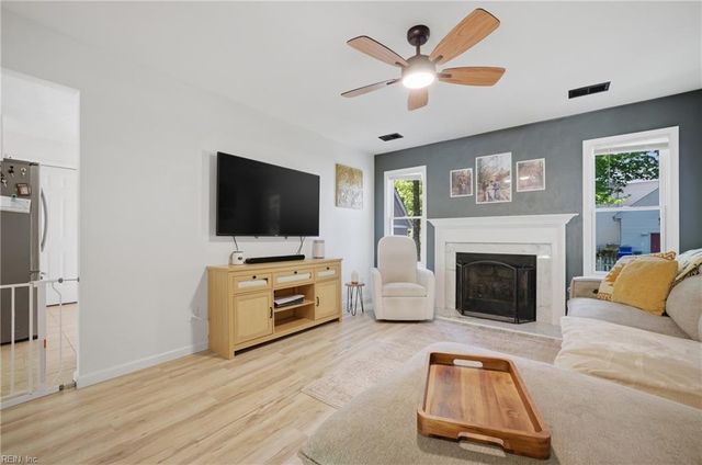 987 Bells Mill RD, Chesapeake, VA 23322