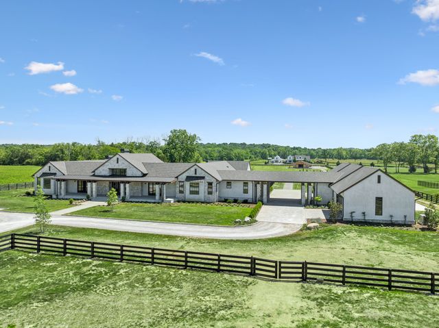 2077 Wilson Pike, Franklin, TN 37067