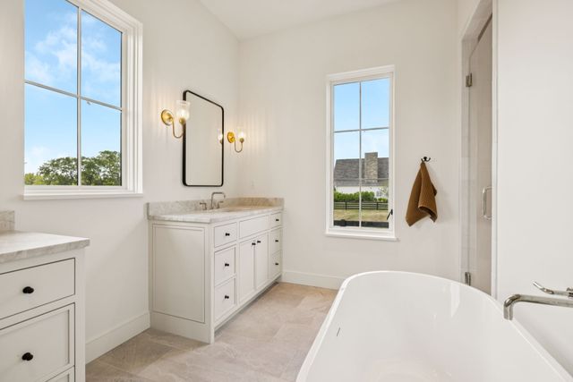 2077 Wilson Pike, Franklin, TN 37067