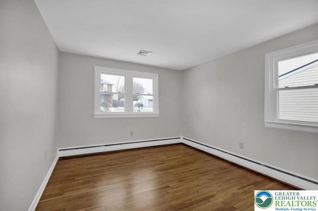 4020 West Linden Street, South Whitehall Twp, PA 18104