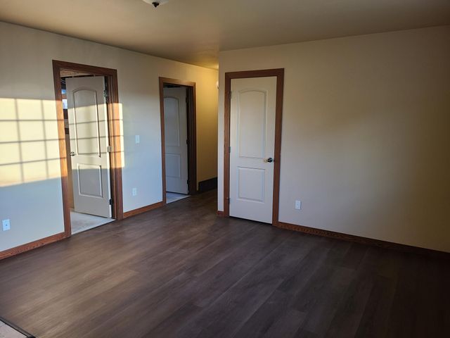 225 Maple Point Boulevard, Mapleton, ND 58059