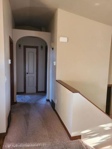 225 Maple Point Boulevard, Mapleton, ND 58059