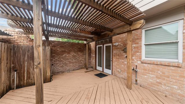 7525 Brompton Street 7525, Houston, TX 77025