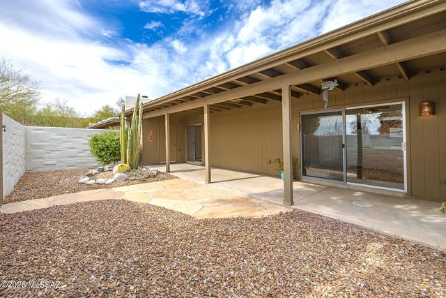 7456 E Covey Drive, Tucson, AZ 85750