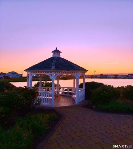 12 Middlefield Street, Groton, CT 06340