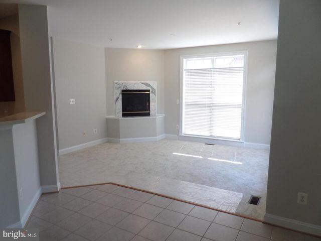 1136 KEOKUK TER NE, Leesburg, VA 20176