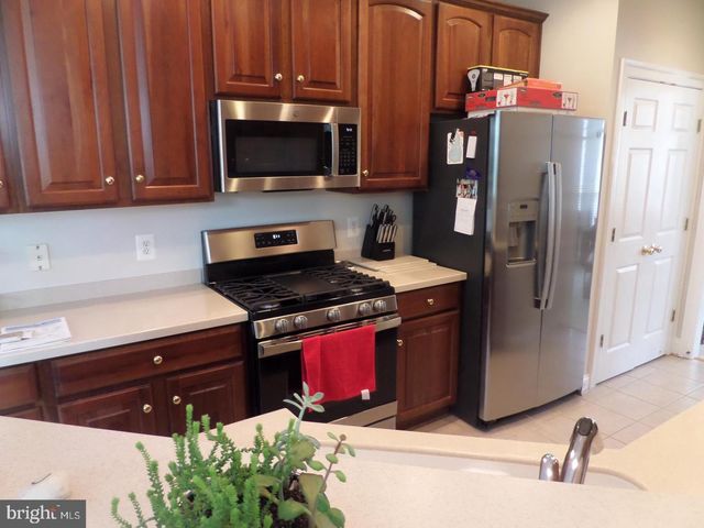 1136 KEOKUK TER NE, Leesburg, VA 20176
