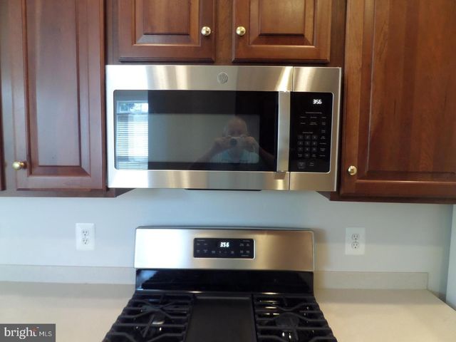 1136 KEOKUK TER NE, Leesburg, VA 20176