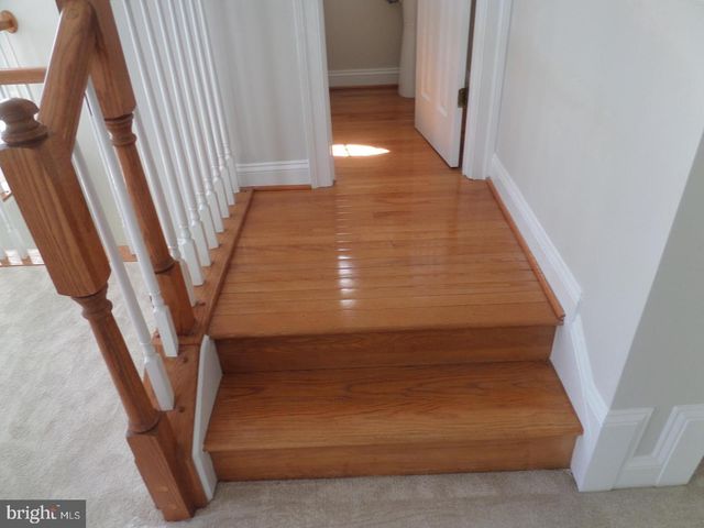 1136 KEOKUK TER NE, Leesburg, VA 20176