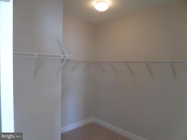 1136 KEOKUK TER NE, Leesburg, VA 20176