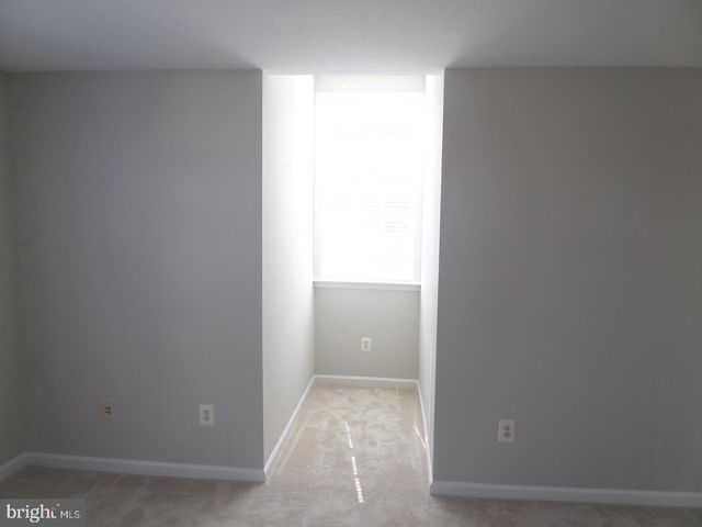 1136 KEOKUK TER NE, Leesburg, VA 20176
